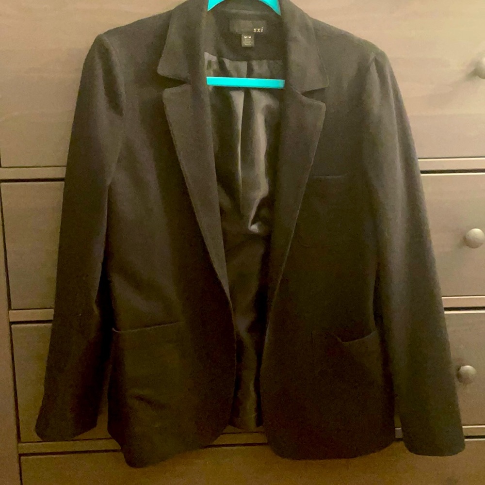 Black Forever XXI Blazer Size Medium